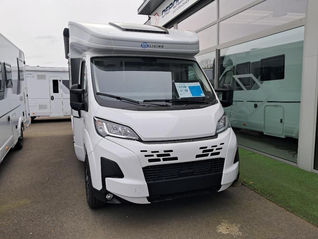 Adria Sun Living S72SP, Caravans en Kamperen, Mobilhomes, Bedrijf, tot en met 4, Half-integraal, Adria, Fiat, 7 tot 8 meter, Diesel