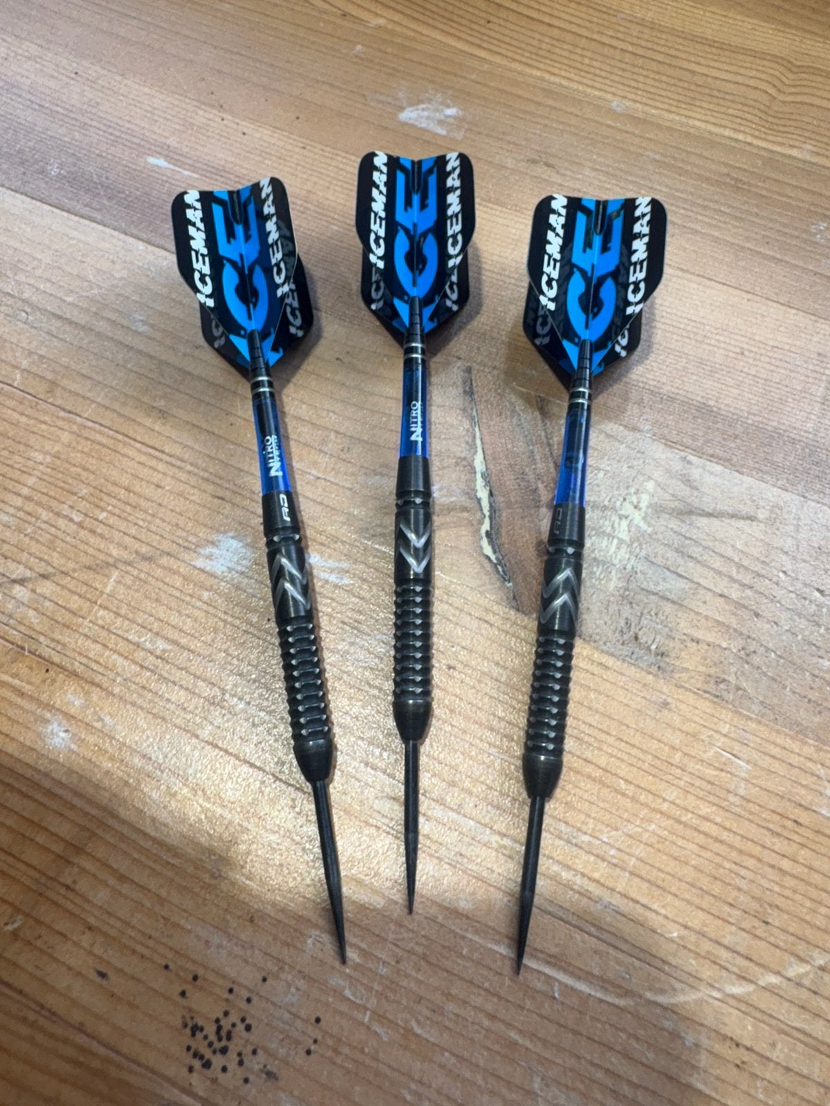 Darts ice man, Sport en Fitness, Ophalen, Zo goed als nieuw