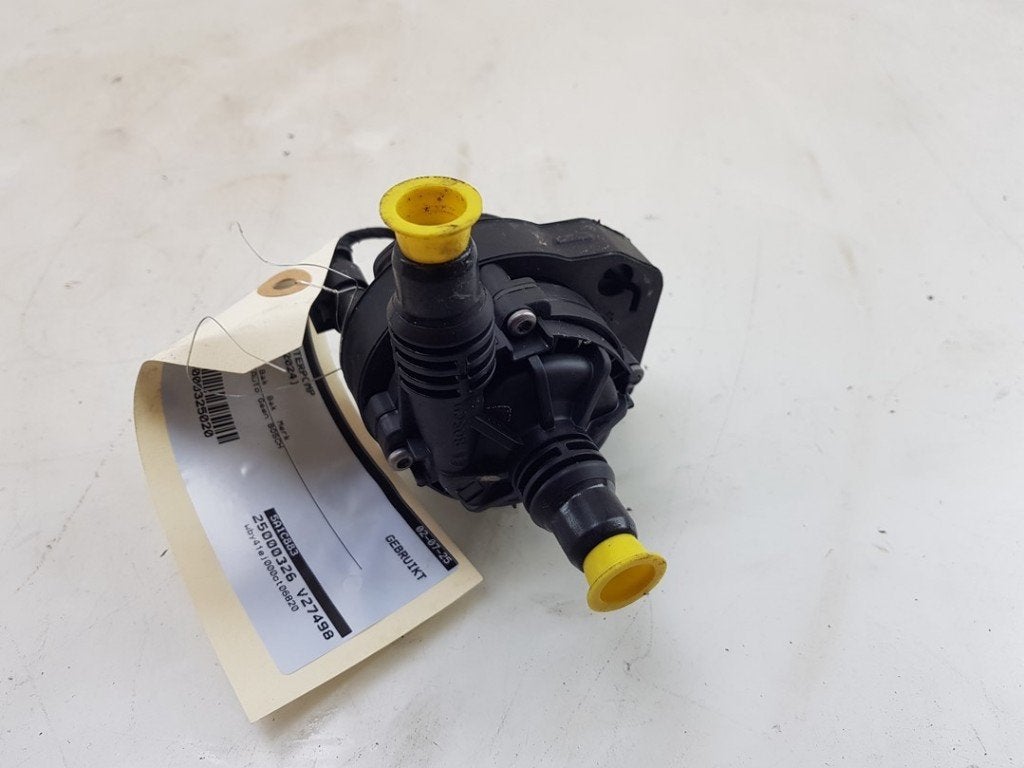EXTRA EAU POMPE BMW i7 (01-2022/-) (|5A1C883|64115A1C883|), Robert Bosch AG, Utilisé, BMW, Robert-Bosch-Allee 1
74232  Abstatt, DE