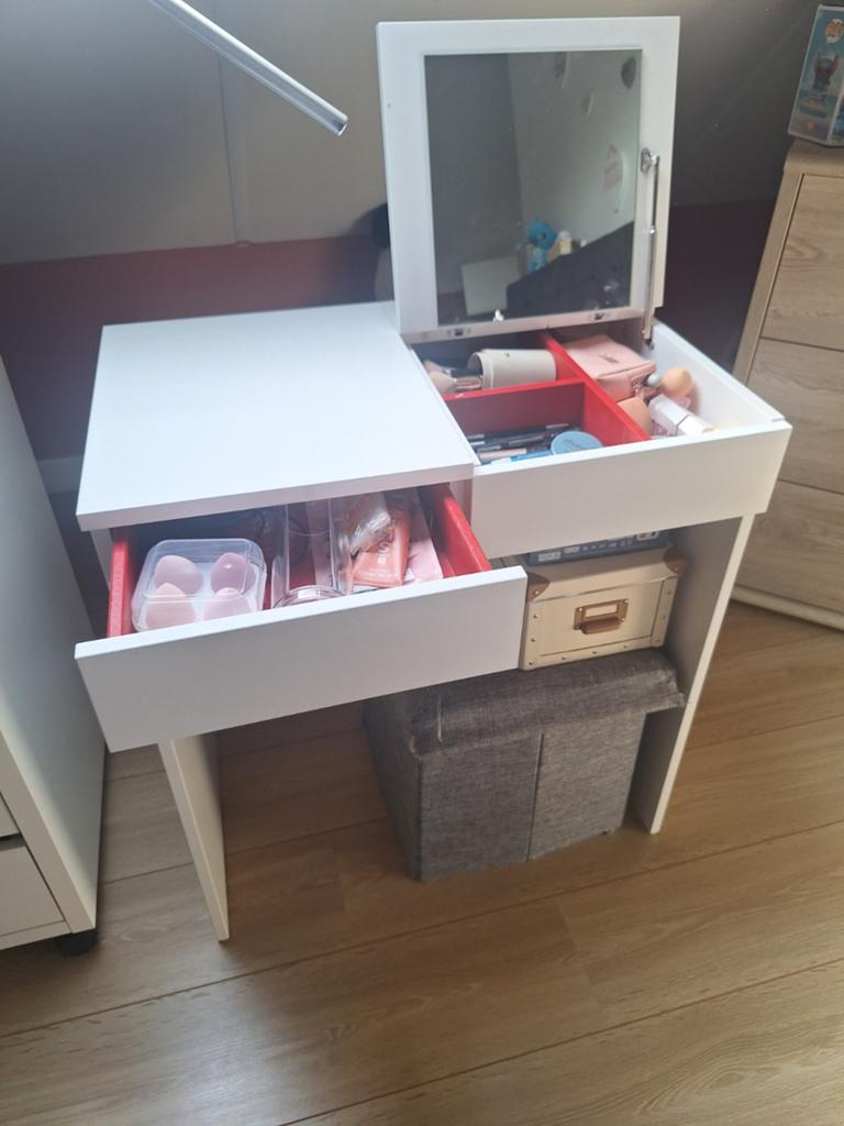 Make up tafel, Huis en Inrichting, Tafels | Kaptafels, Ophalen