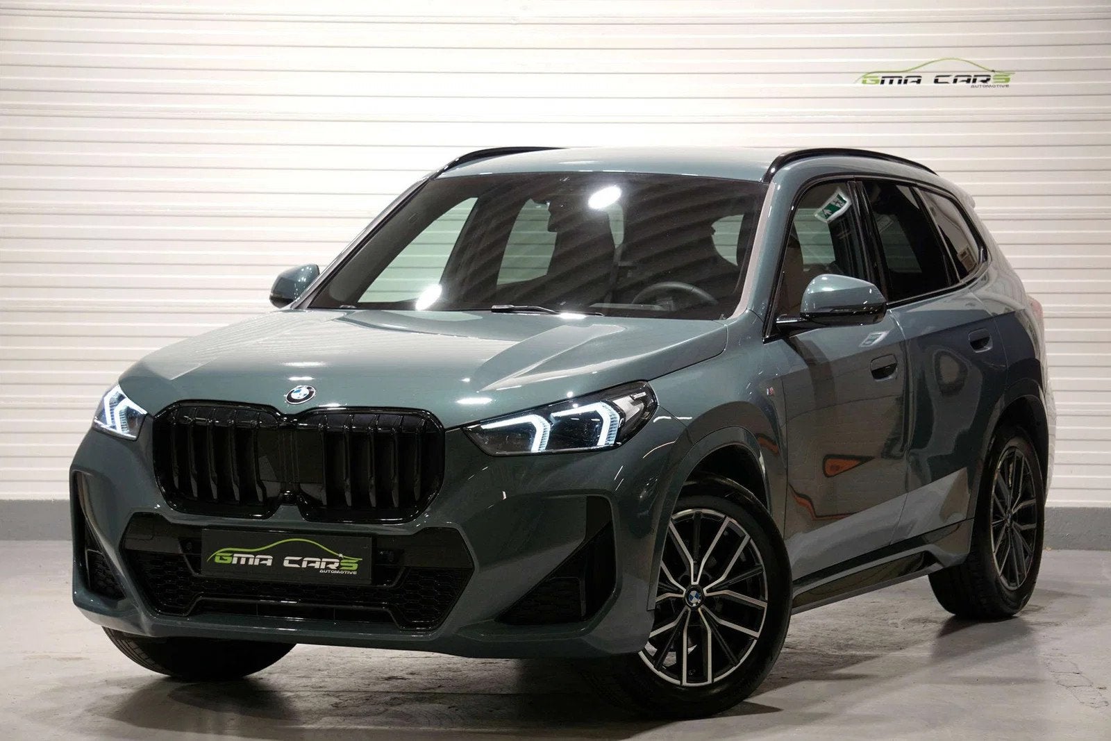 BMW X1 X1 1.5iA sDrive20 MHEV-Benzine-Auto-Navi-Leder-360c-K, Gebruikt, 5 zetels, 5 deurs, 3 cilinders