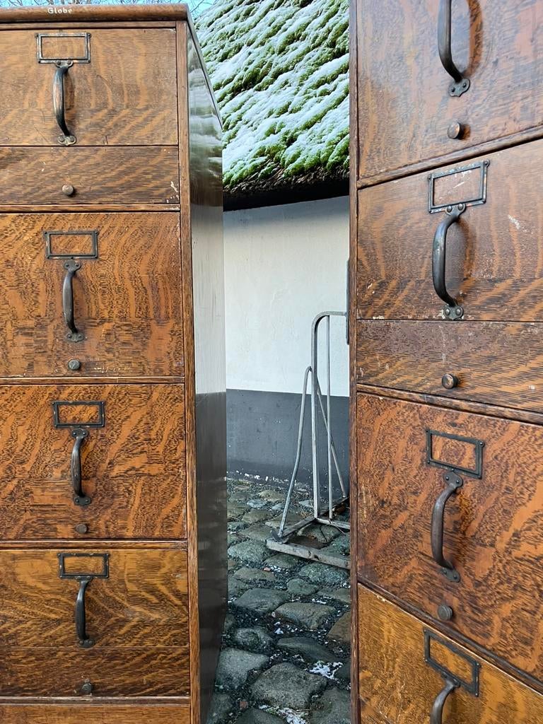 2 x antieke Globe metalen archiefkast / Notariskast, Ophalen