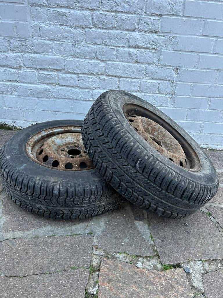 1 pneu 175/70/14 1 pneu 185 65/14, Ophalen of Verzenden, Zo goed als nieuw