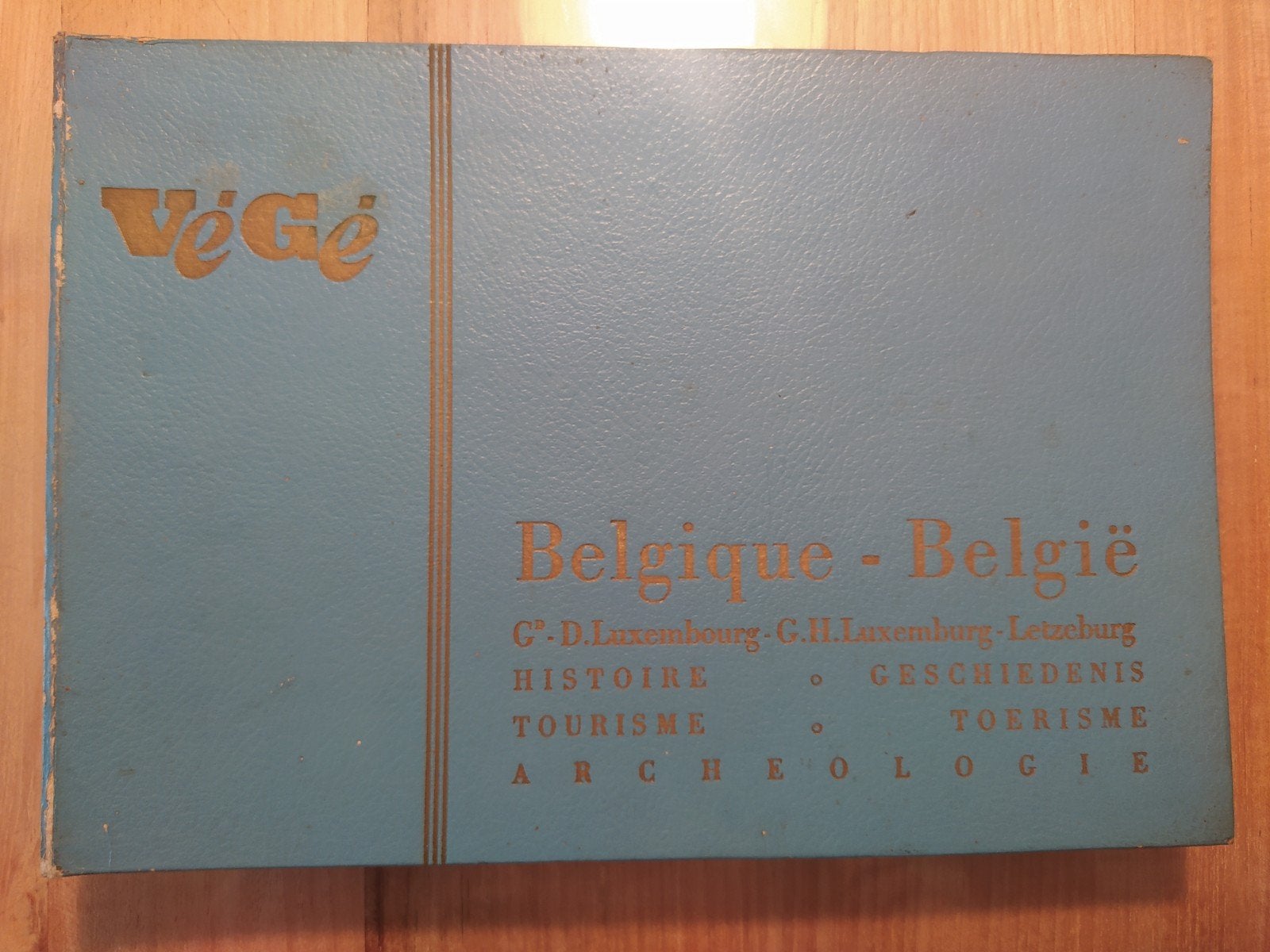 Végé Belgique - België prentenboek (1959)

Geschiedenis, Toe, Ophalen of Verzenden