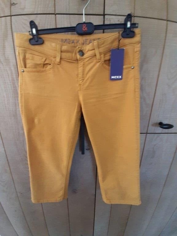Nieuwe!!! capri Mexx jeanmt 30 (nwpr49.95eur), Kleding | Dames, Broeken en Pantalons, Maat 38/40 (M), Mexx, Kort, Geel