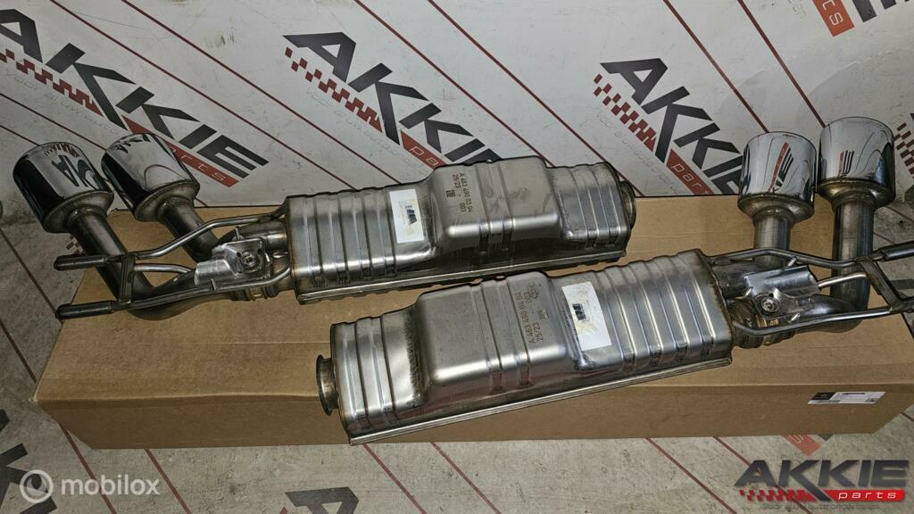 Mercedes G63 amg Uitlaat einddemper links/rechts A4634900404, Enlèvement ou Envoi, Utilisé