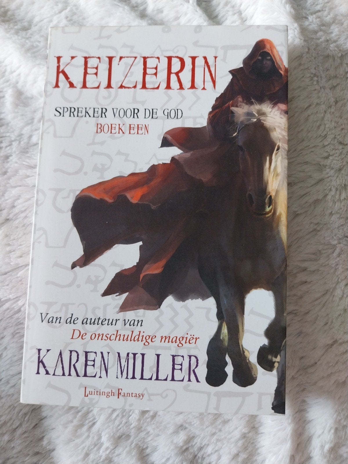 Karen Miller - Keizerin NL, Boeken, Ophalen of Verzenden, Karen Miller