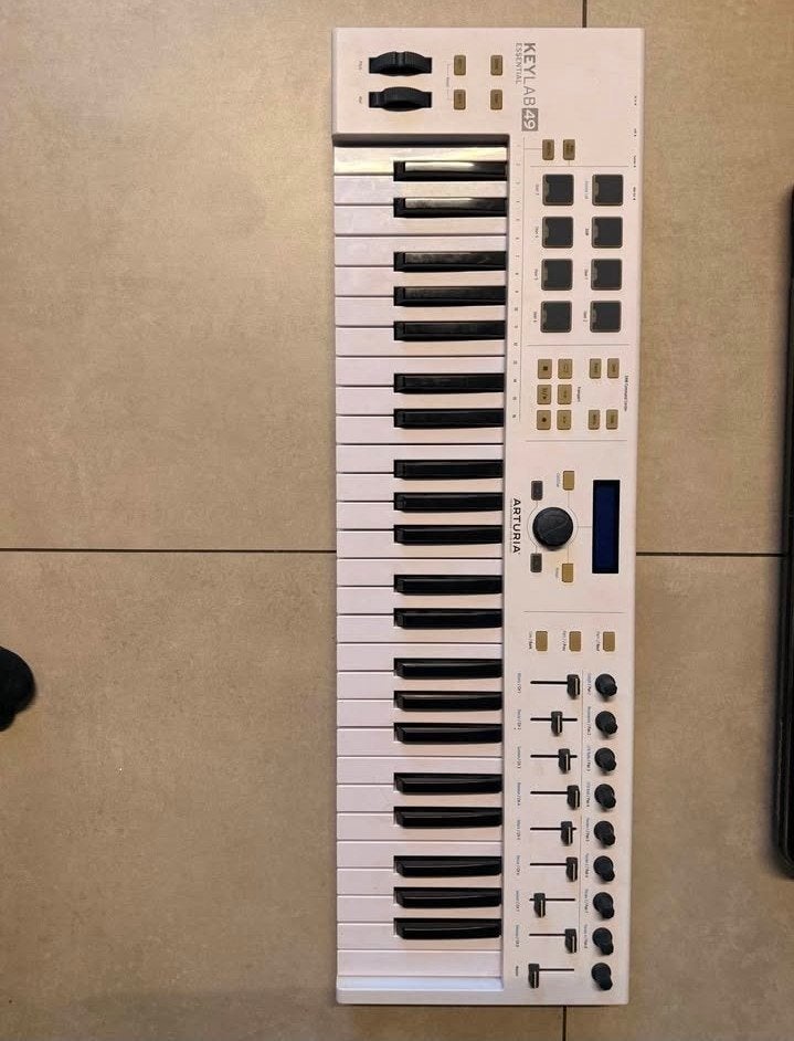 Clavier Arturia 49, Enlèvement, Comme neuf