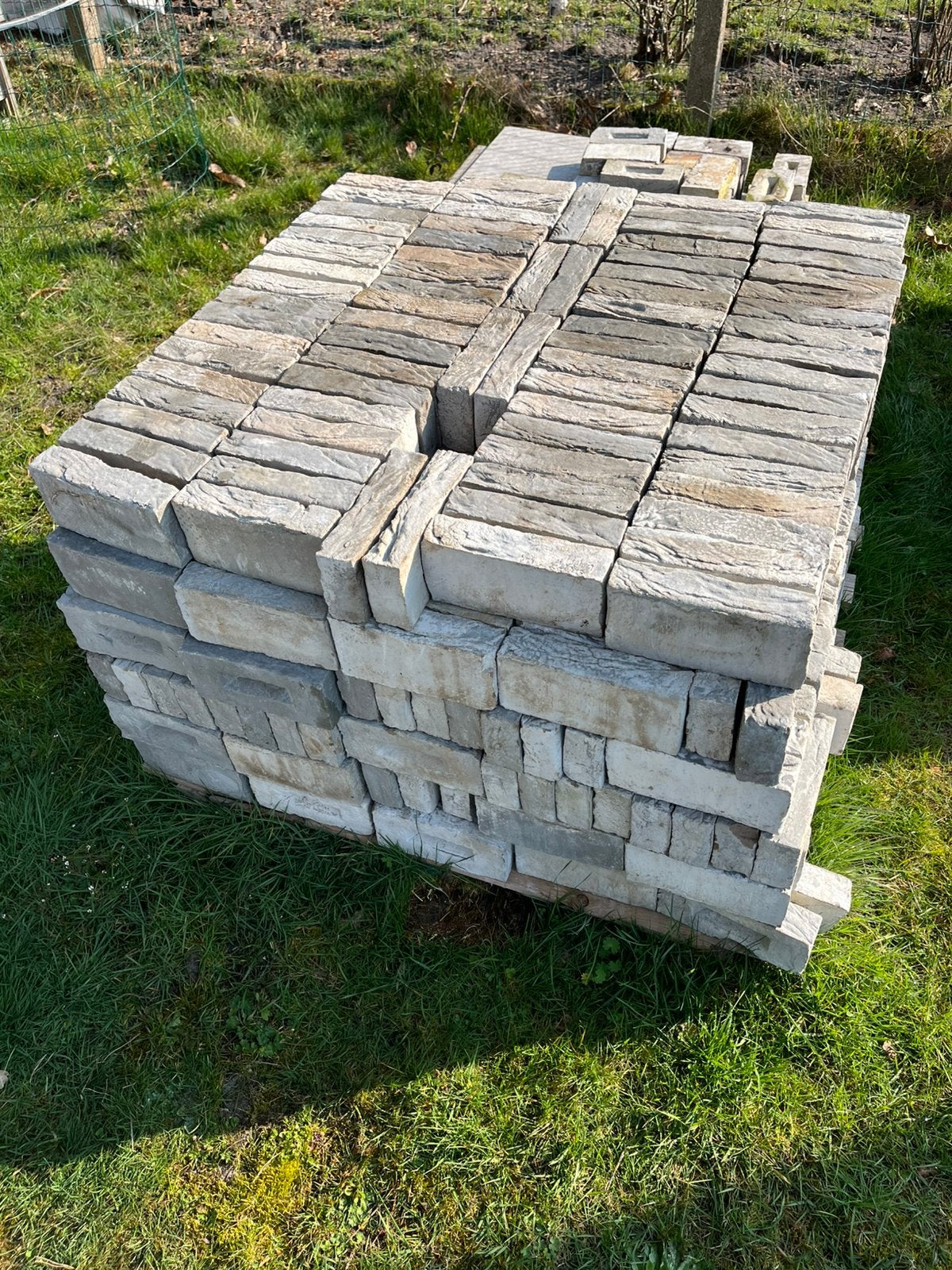 Argento gevelsteen Nelissen, Doe-het-zelf en Bouw, Metselstenen, Ophalen, Zo goed als nieuw, Bakstenen