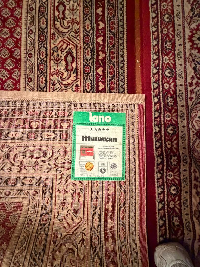 Lano merawan tapijt (200x300cm), Ophalen