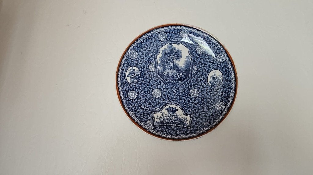 assiette murale ancienne de Villeroy et Boch 25 cm 2 fleurs, Enlèvement ou Envoi