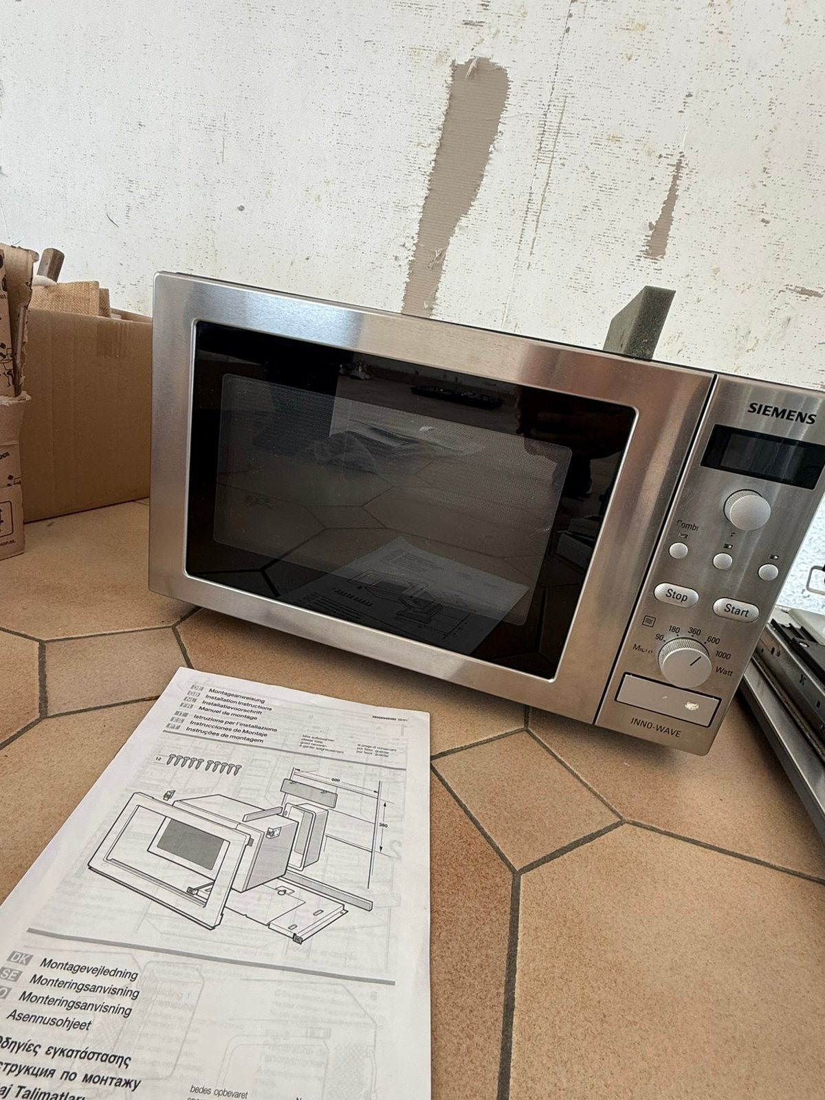 Siemens HF 23556 microgolfoven met grill – inox, Elektronische apparatuur, Ophalen, Gebruikt, Microgolfoven, Grill