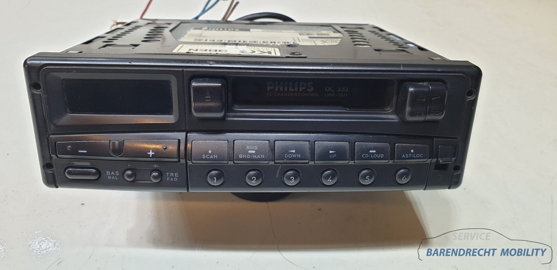 Lecteur de cassettes radio Philips DC352 FM/AM d'origine, d', Fabrikant BV, Utilisé, Info@fabrikant.eu, Fabrikantstraat 1
1000 AA  Amsterdam, NL