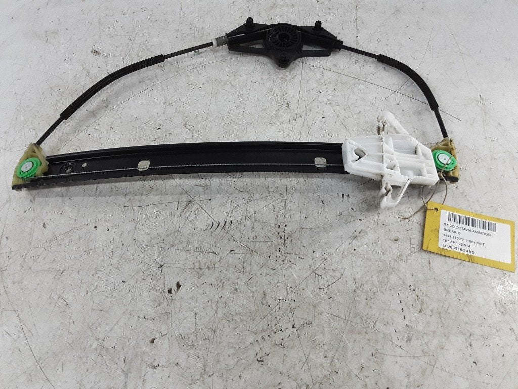 MECANISME VITRE ARRIÈRE DROIT Skoda Octavia Combi (5EAC), Utilisé, Skoda