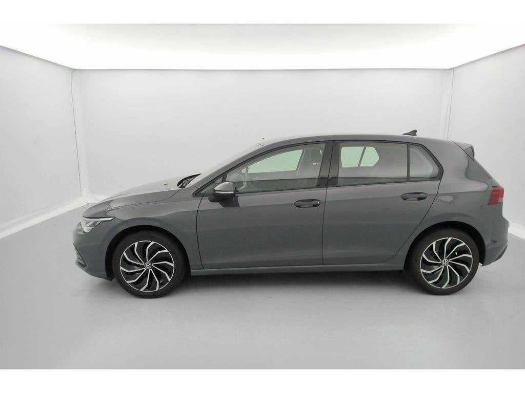 Volkswagen Golf VIII Golf 1.0 eTSI Life OPF DSG, Automaat, https://public.car-pass.be/vhr/6dc52ad5-706d-4f58-90bf-fb9cc8bd3158