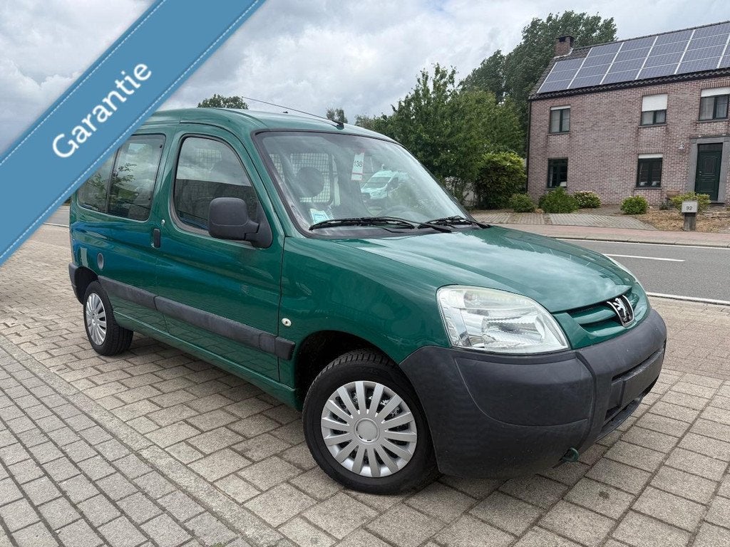 Peugeot Partner 1.4 Benzine | Lichte Vracht | 1 JAAR GARANTI, Auto's, 4 deurs, Stof, 4 cilinders, Bedrijf