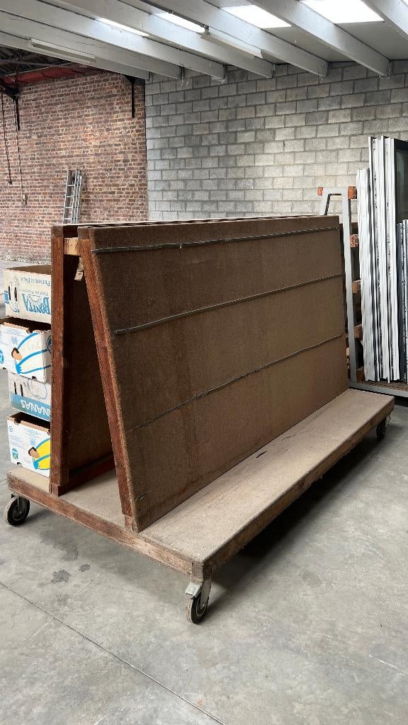 chevalet à roulette en bois, Enlèvement, Utilisé