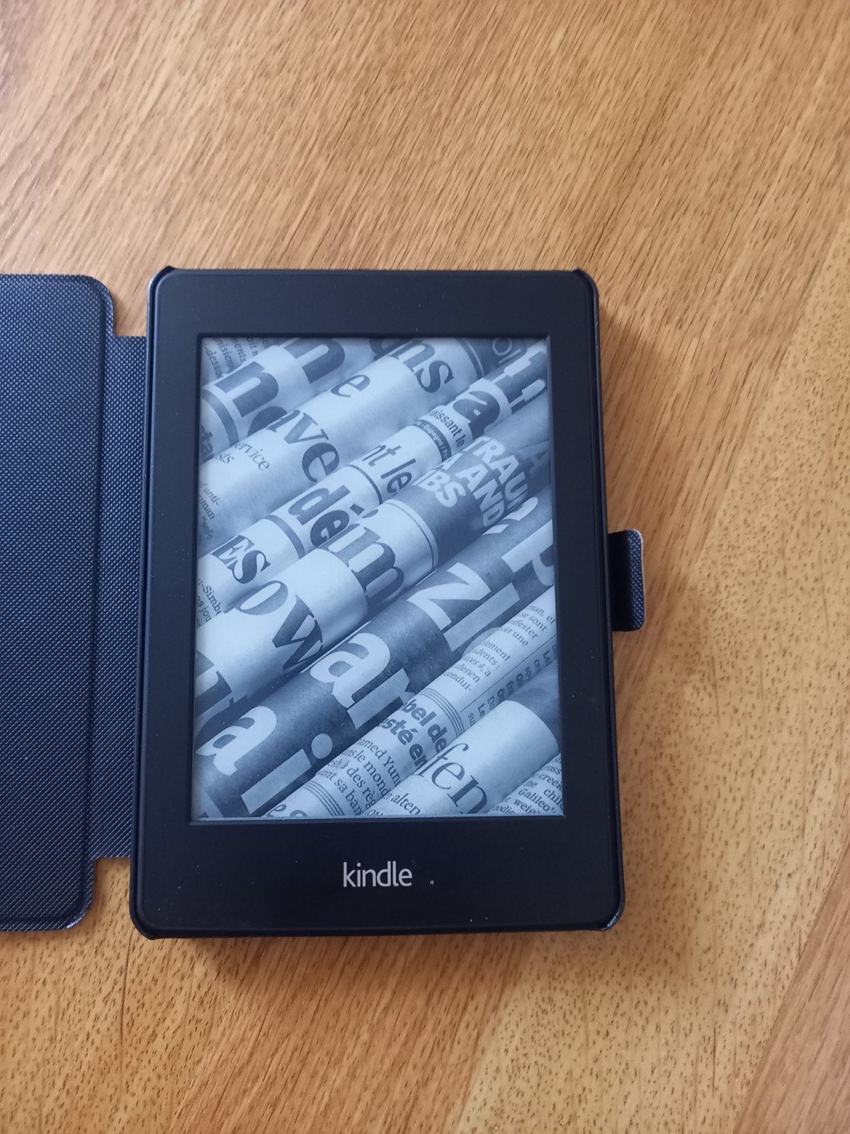 Kindle paperwhite, Computers en Software, E-readers, Ophalen of Verzenden