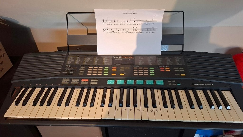 Yamaha PSR-48 keyboard synth, Muziek en Instrumenten, Ophalen, Gebruikt, 61 toetsen, Yamaha