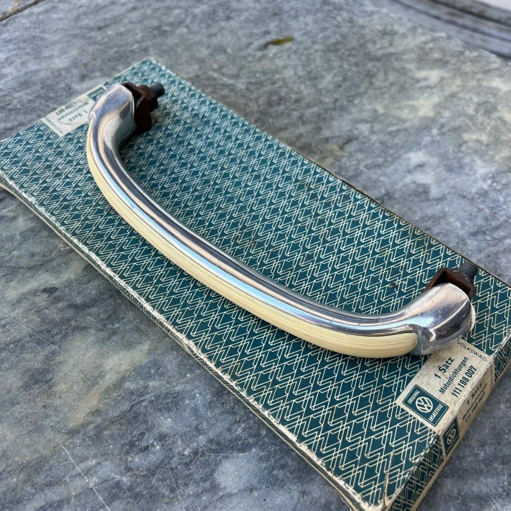 VW GHE Happich dashboard handgreep Dickholmer 1958-1967, Auto diversen, Auto-accessoires, Gebruikt, Ophalen of Verzenden