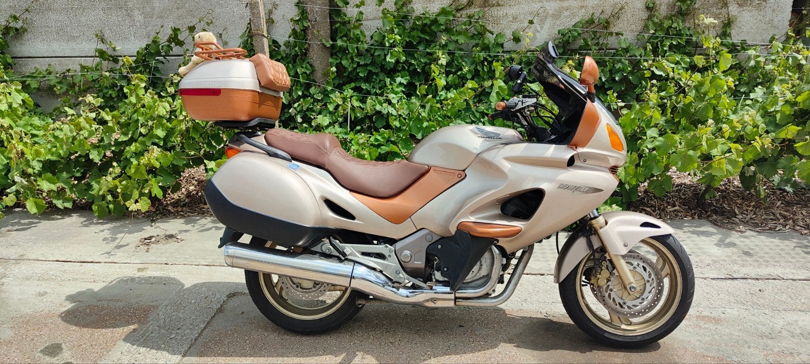 Honda NT650V 61500Km prijs vb., Motoren, Motoren | Honda, 2 cilinders, Particulier, Toermotor, Handgeschakeld