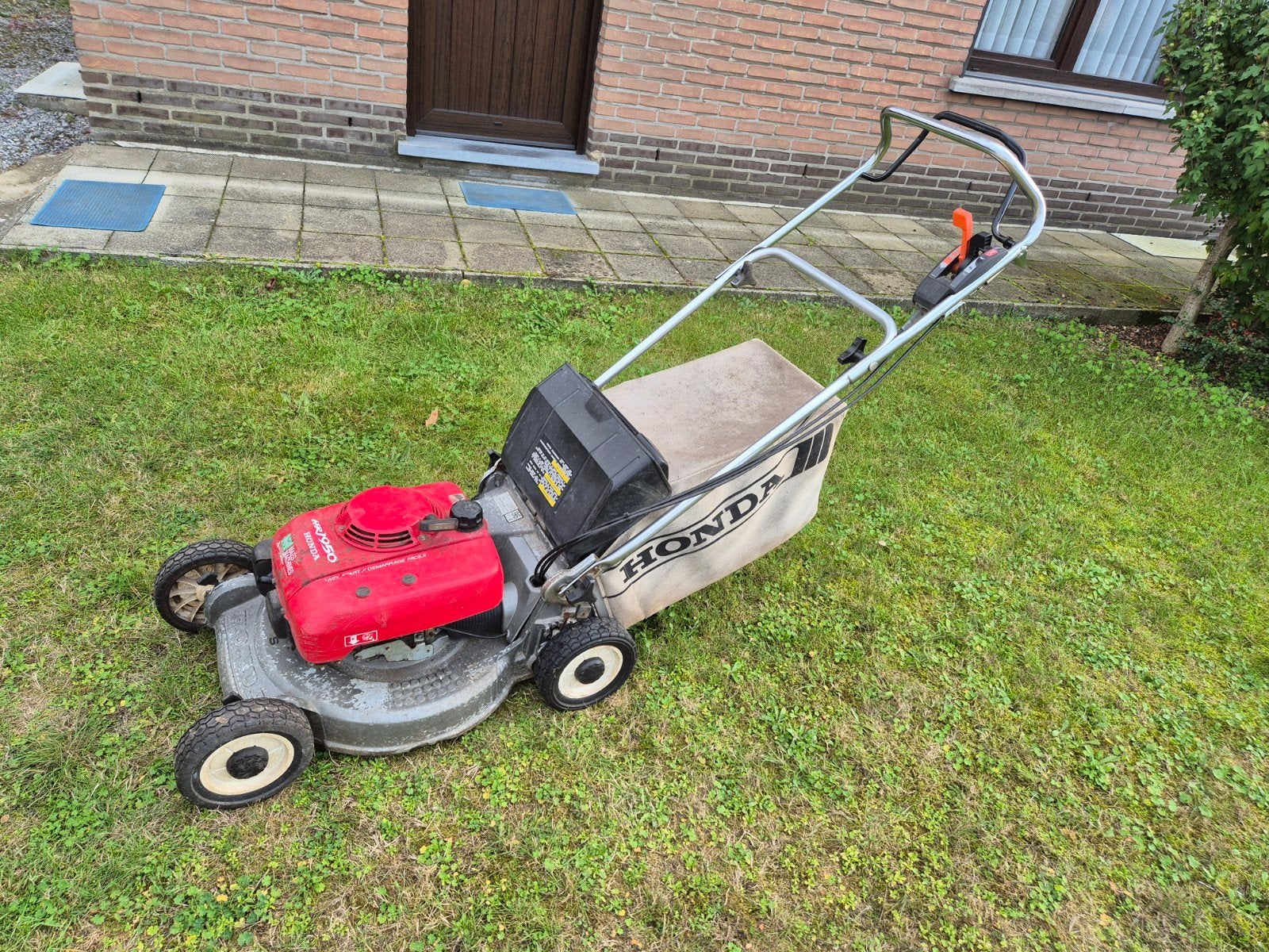honda hr1950, Ophalen, Cirkelmaaier, Gebruikt, Benzine-grasmaaier
