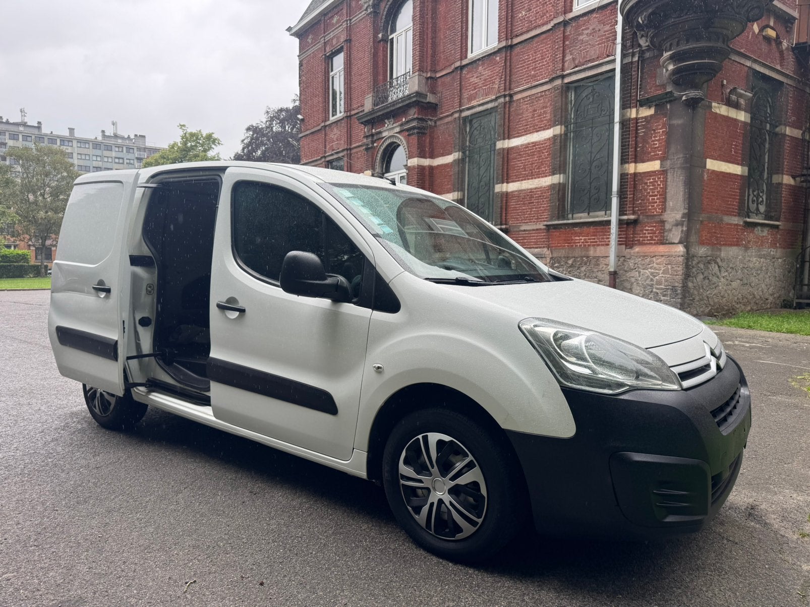 Citroen Berlingo 1.6 Hdi 90 Cv 2016 * Carpass Control OK *, Autos, Camionnettes & Utilitaires, Entreprise, Achat, ABS, Airbags