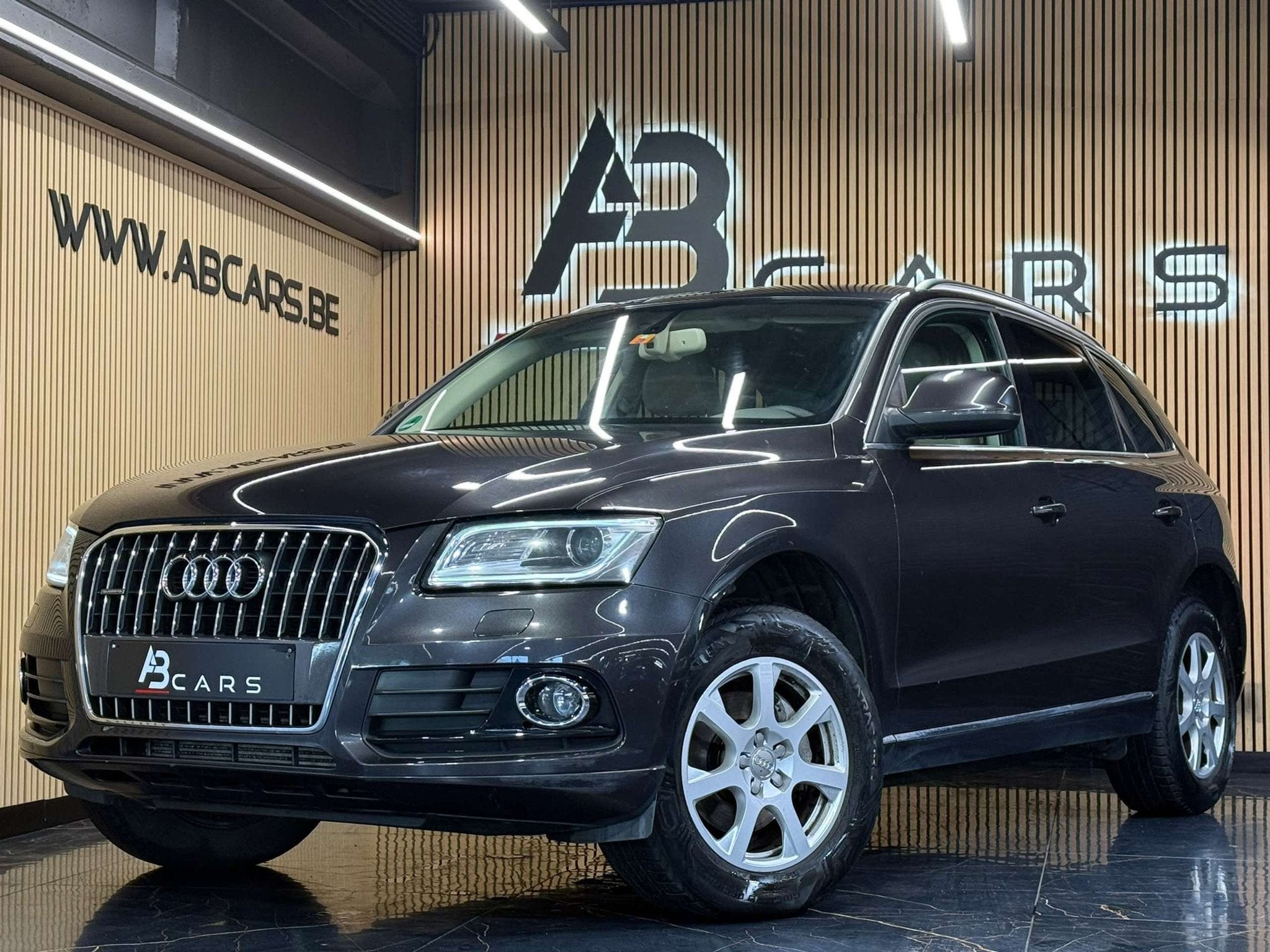 Audi Q5 2.0 TDI * QUATTRO *, Autos, Achat, 110 kW, Entreprise, 5 portes