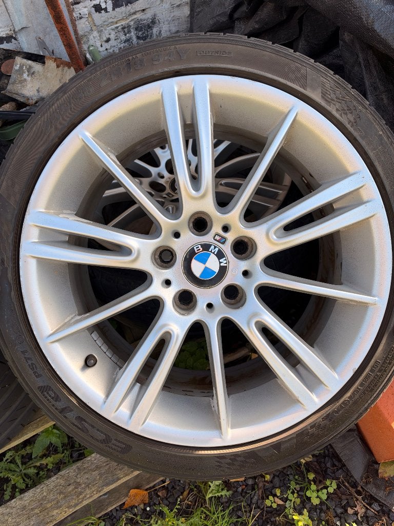 : 4 jantes BMW M Style 193M 18 pouces avec pneus très bons, Pneus été, 18 pouces, Enlèvement, Utilisé