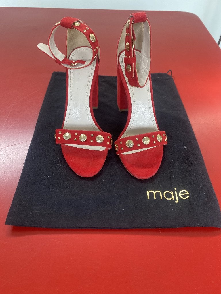 ELEGANTE PUMPS VAN ROOD SUÈDE, Kleding | Dames, Pumps, Mage, Ophalen of Verzenden, Zo goed als nieuw
