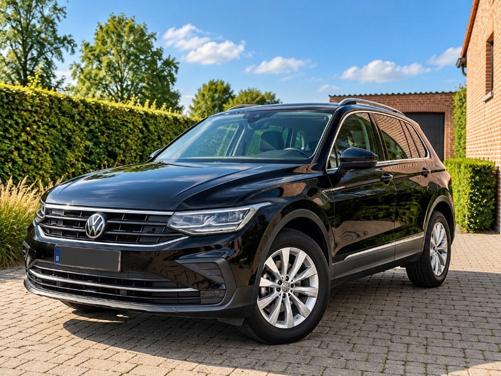 Volkswagen Tiguan 1.5 TSI Life DSG | 150 PK | 2021 |, Auto's, Dealer onderhouden, Stof, 5 zetels, 5 deurs