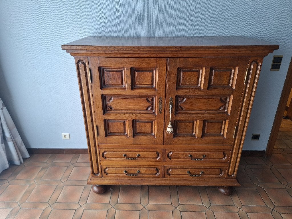 Eetplaats, Ophalen, Gebruikt, 6 tot 8 stoelen