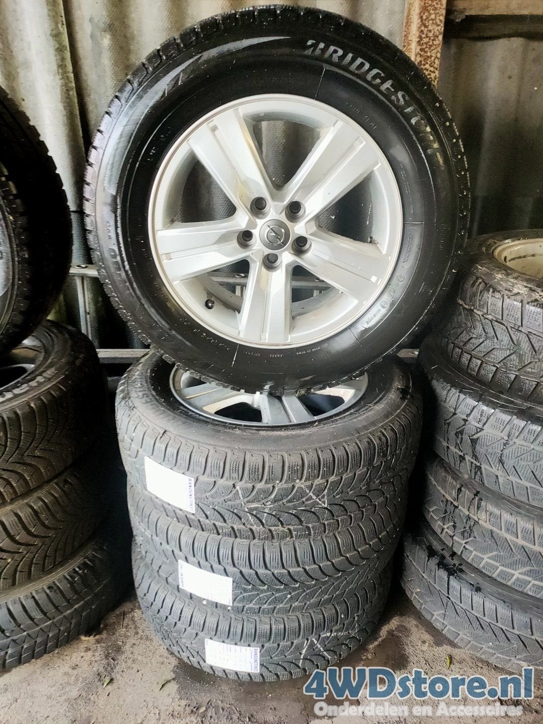 Opel Mokka Winterbanden Bridgestone M+S, Auto-onderdelen, Banden en Velgen, -, Banden en Velgen, Gebruikt, 215 mm