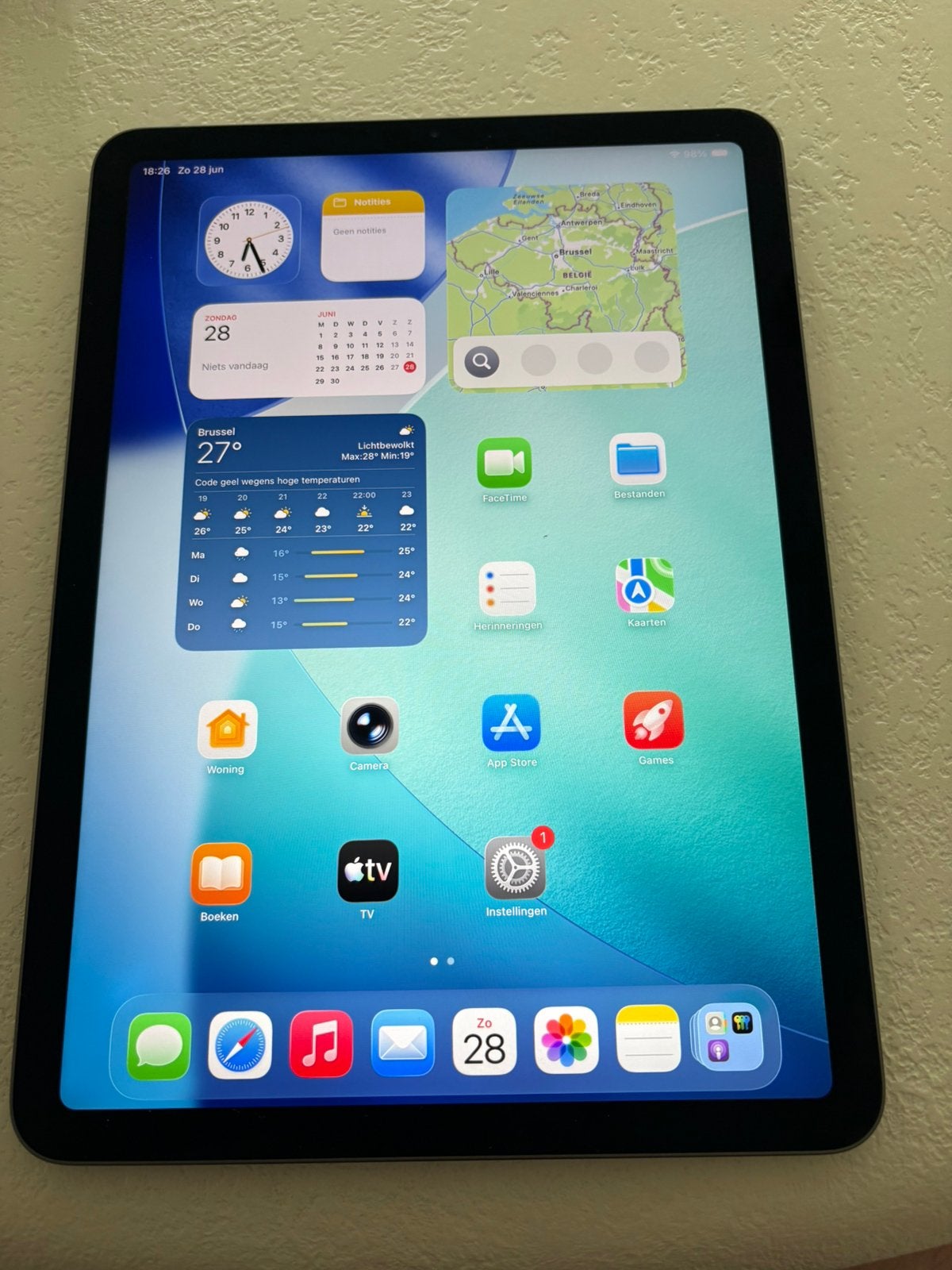 Apple iPad Air 4 10,9-inch Space Gray 256GB Wi-Fi, Informatique & Logiciels, Apple iPad Tablettes, Enlèvement, Comme neuf, Apple iPad