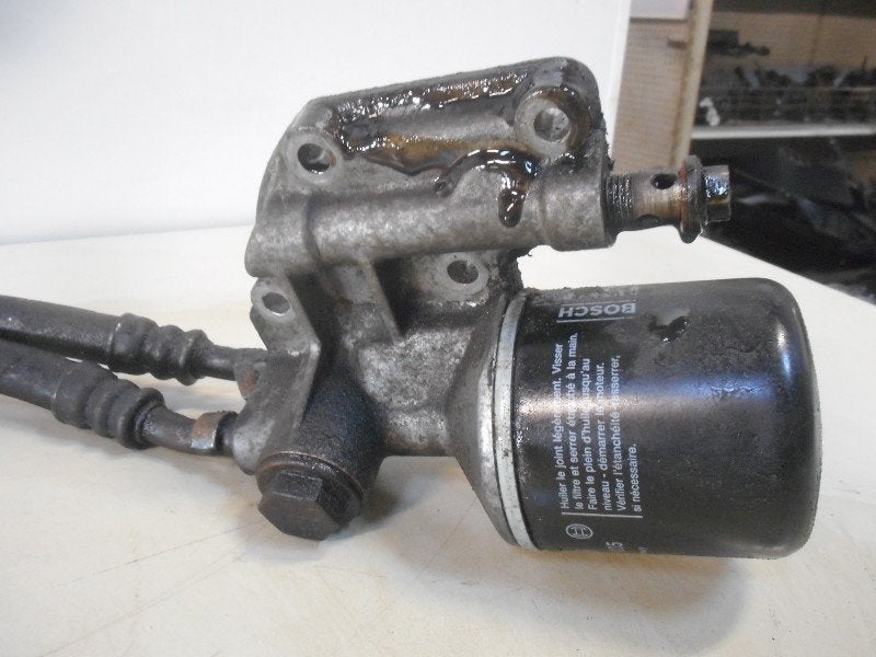 BOITIER FILTRE HUILE Saab 9-5 (YS3E) (01-1997/12-2009), Saab-de-info@saabgroup.com, Marienbergstraße  96
90411  Nürnberg, DE, Utilisé