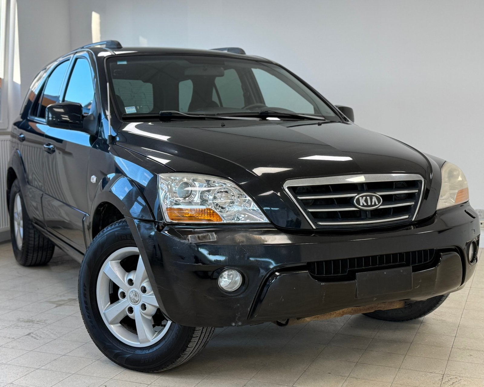 KIA SORENTO 2009 2.5 CRDI AUTOMAAT  4X4 BEDRIJFSVOERTUIG, Auto's, Automaat, Zwart, Zwart, Diesel
