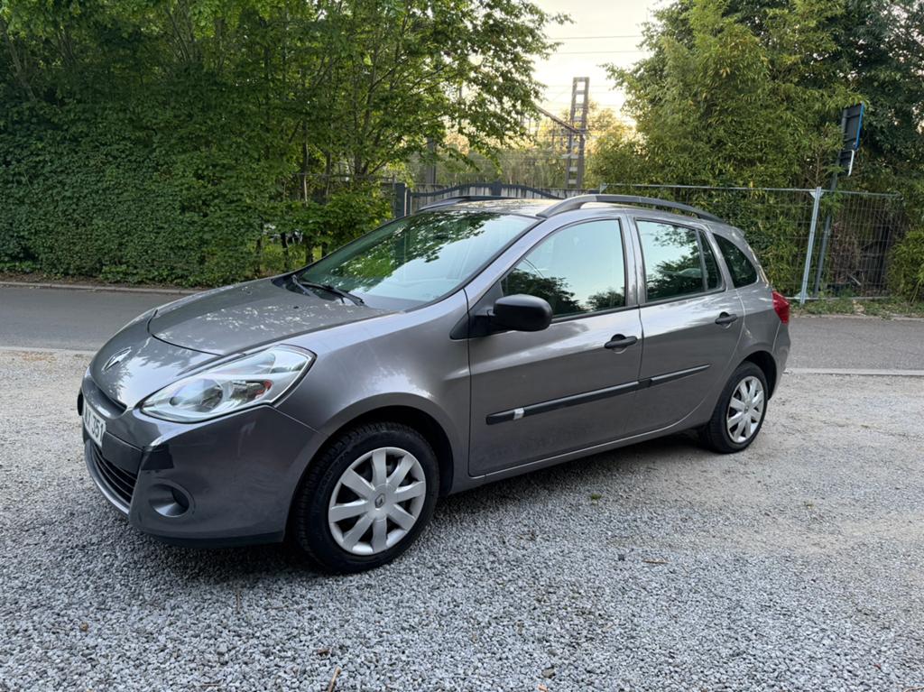 Renault Clio 3 1.2 ESSENCE, Achat, Entreprise, Boîte manuelle, 5 portes