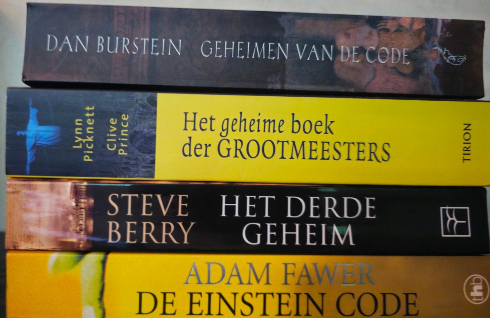 4 boeken – mysteries, geheime codes & complotten, Ophalen