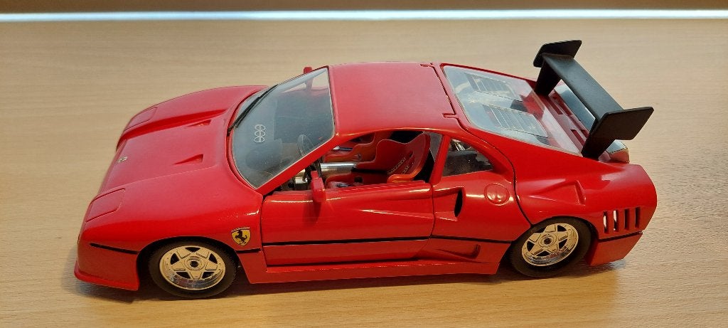 Ferrari GTO Evolution Jouef 1:18, Enlèvement ou Envoi, Comme neuf, Voiture, Revell