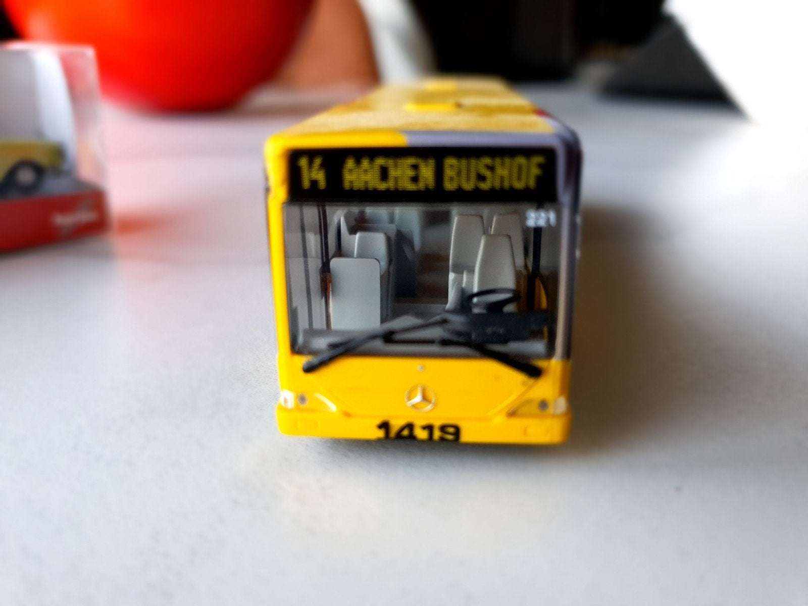 Bus   sncb +   voitures 🚗, Enlèvement ou Envoi