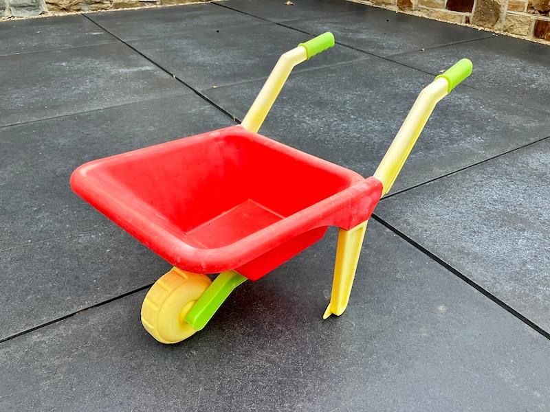 Rode kruiwagen voor kinderen, Ophalen, Gebruikt