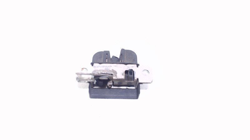 Slot mechaniek kofferdeksel achterklep elektrisch Volkswagen, Onderdelen@venauto.nl, Van der Ven Autorecycling B.V., Gebruikt
