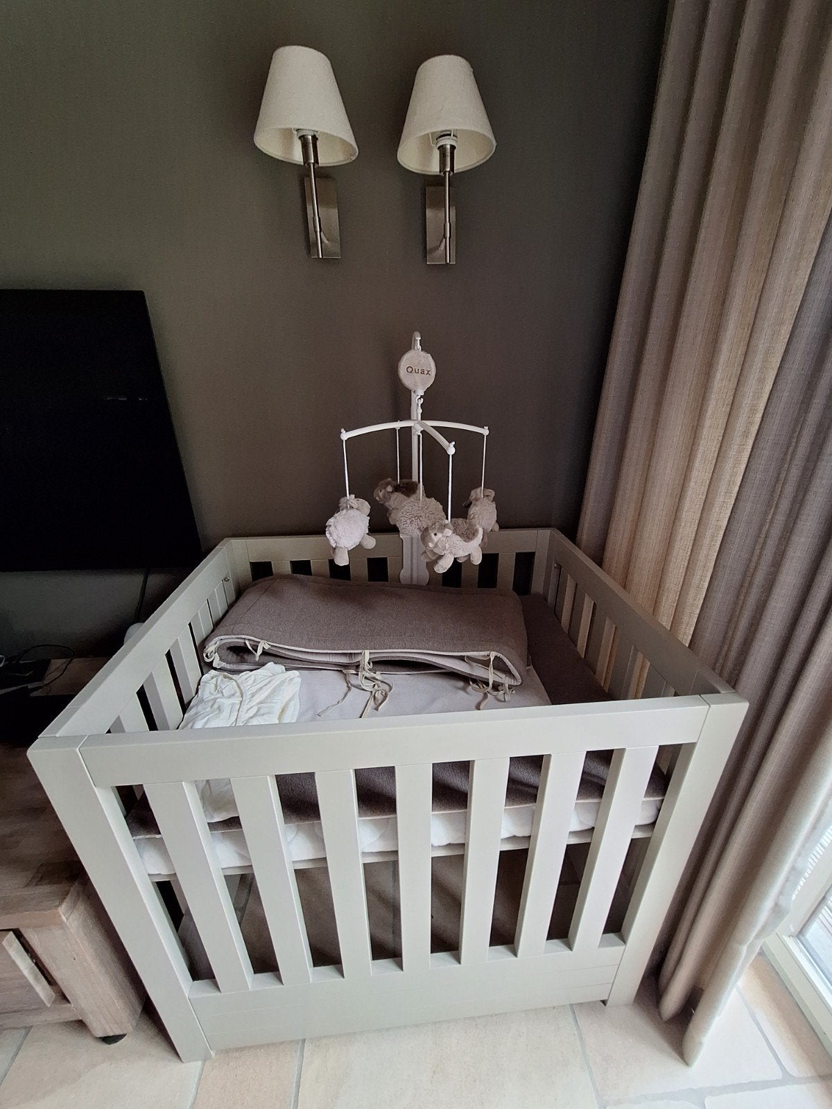 Quax babypark/box – compleet met matras, omranding & muziek, Kinderen en Baby's, Ophalen, In hoogte verstelbaar