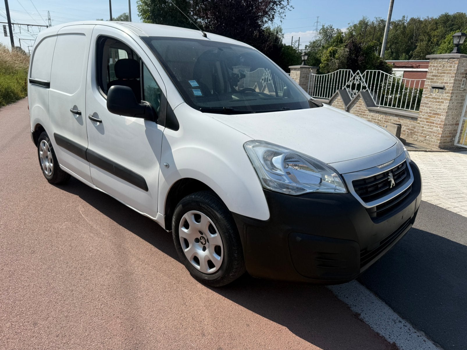 Peugeot partner benzine essence, Autos, Euro 5, Entreprise, 2 places, Boîte manuelle