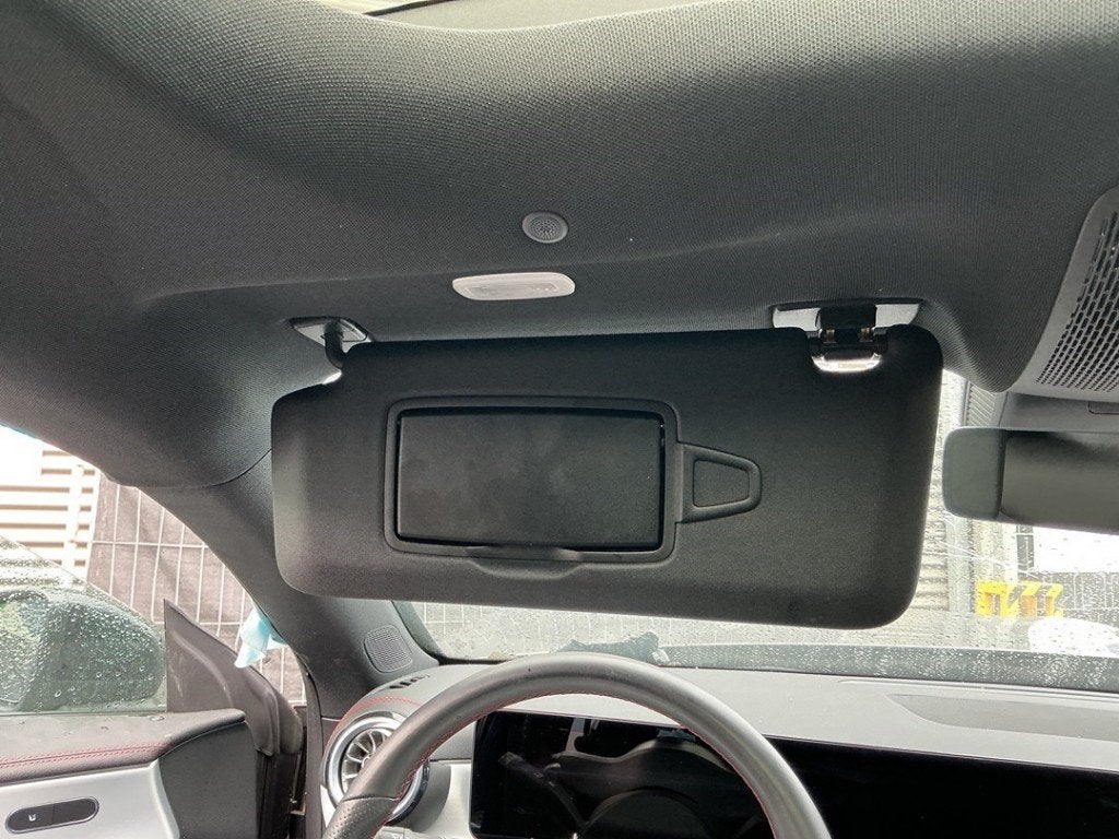 ZONNEKLEP Mercedes-Benz CLA (118.3) (|A1778106100|), Gebruikt, Mercedes-Benz