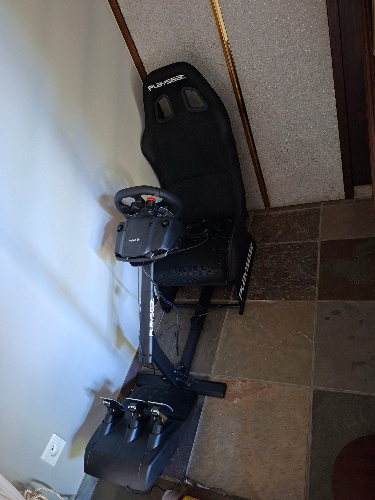 Playseat met Logitec stuur en pendalen, Games en Spelcomputers, Ophalen, Racestuur, Nieuw, PlayStation