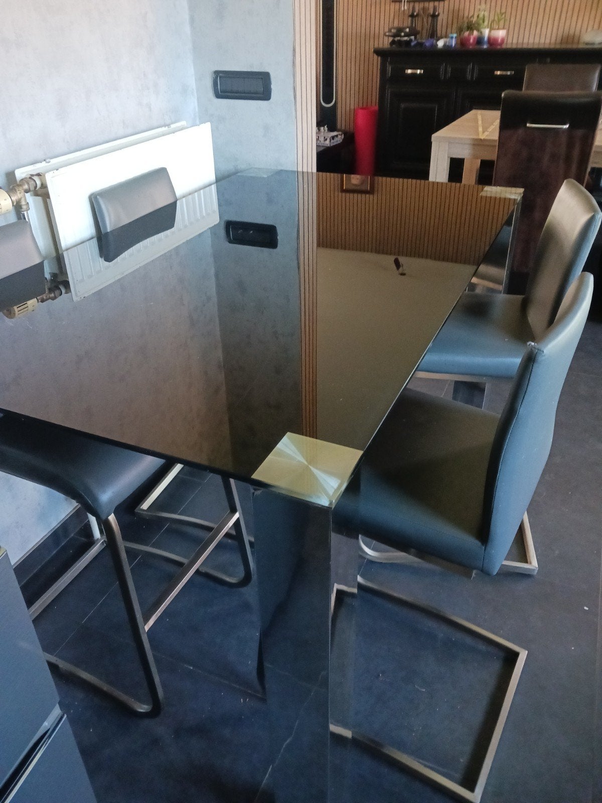 hoge keuken tafel met krukken, Huis en Inrichting, Ophalen