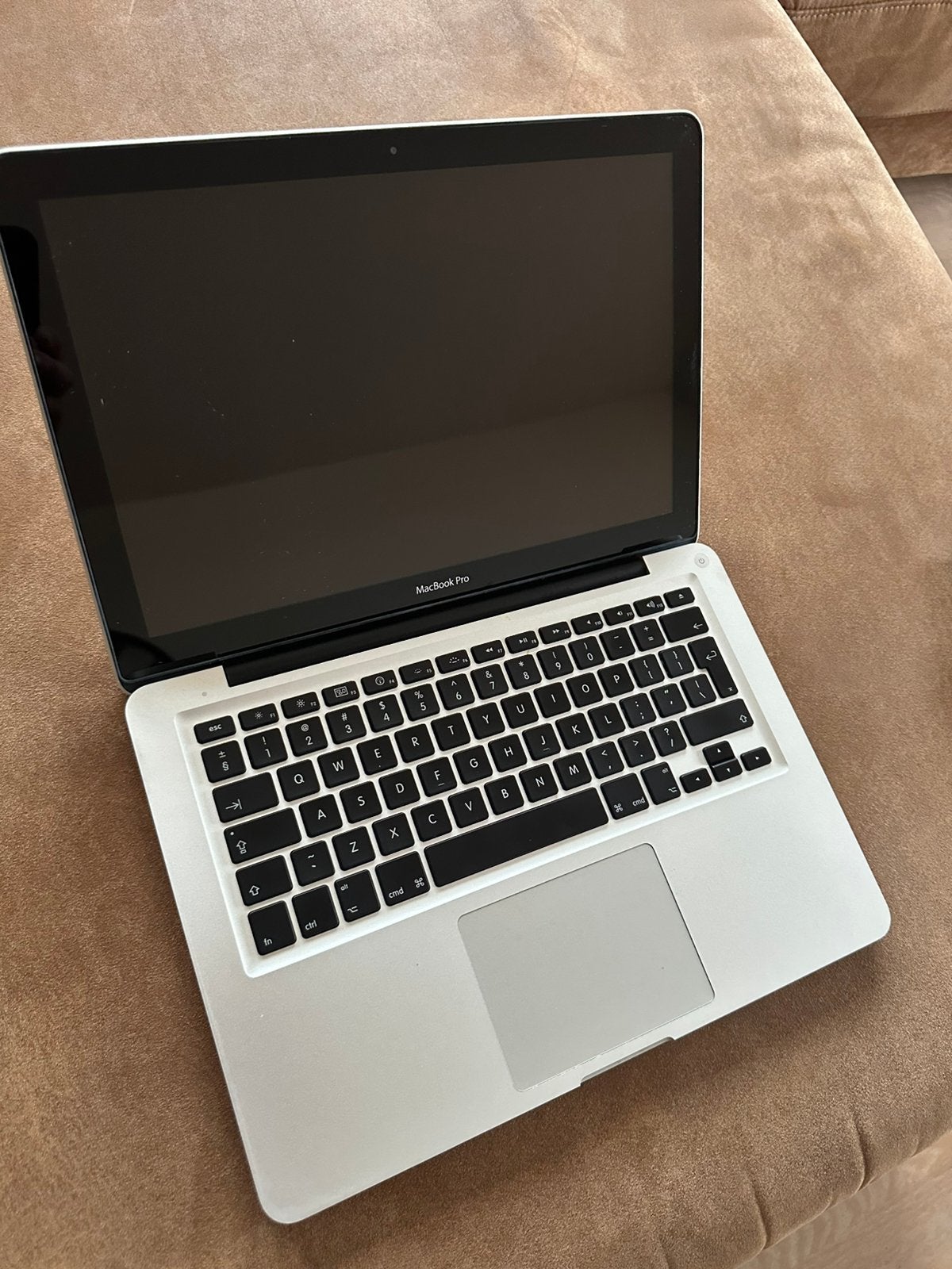Macbook Pro 13 inch schade, Computers en Software, Ophalen, Zo goed als nieuw, 13 inch, MacBook