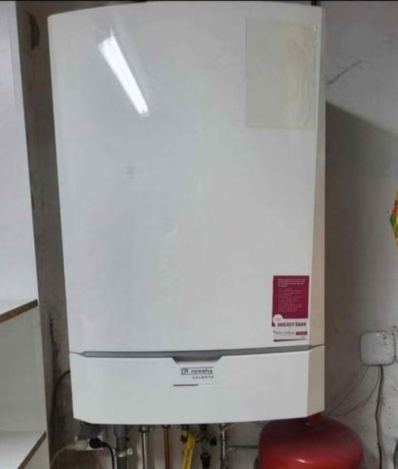 Remeha Calenta 25L chaudière a condensation 25kw, Bricolage & Construction, Chauffage & Radiateurs, Enlèvement, 800 watts ou plus