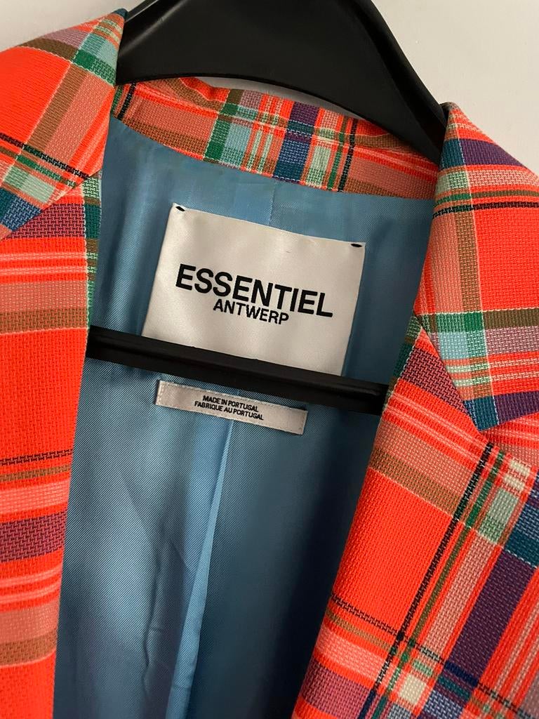 Blazer merk essentiel, Kleding | Dames, Maat 38/40 (M), Overige kleuren, Ophalen of Verzenden, Zo goed als nieuw